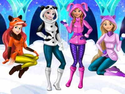 Disney Princess Playing Snowballs game screenshot