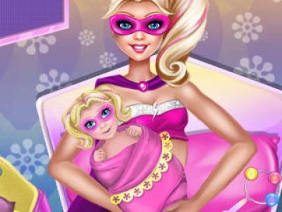 Super Barbie baby birth game screenshot